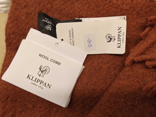 1564802-6 Wool blankets 2 pcs new - Klippan Gotland