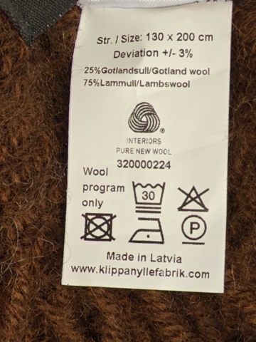 1564803-6 Ullfiltar 2 st nya - Klippan Gotland Walnut