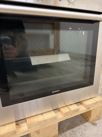 1566681-3 Inbyggnadsugn - Siemens HB330550S