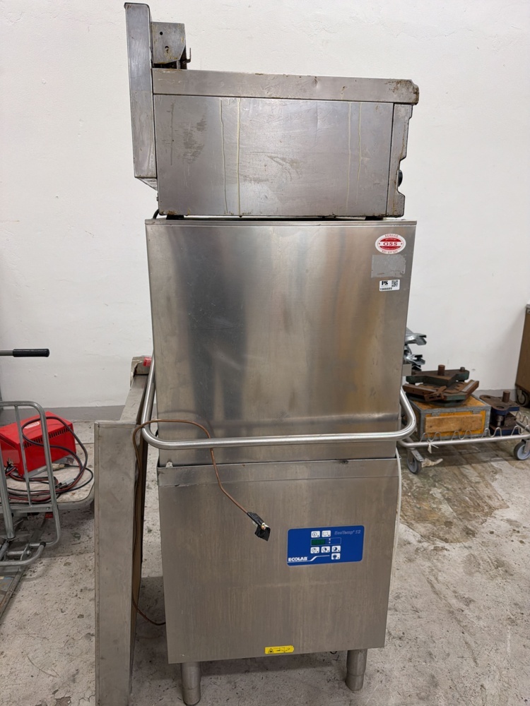 1566689-2 Dishwasher with fryer and worktop - Ecolab Ecotemp 12 / Sicomex