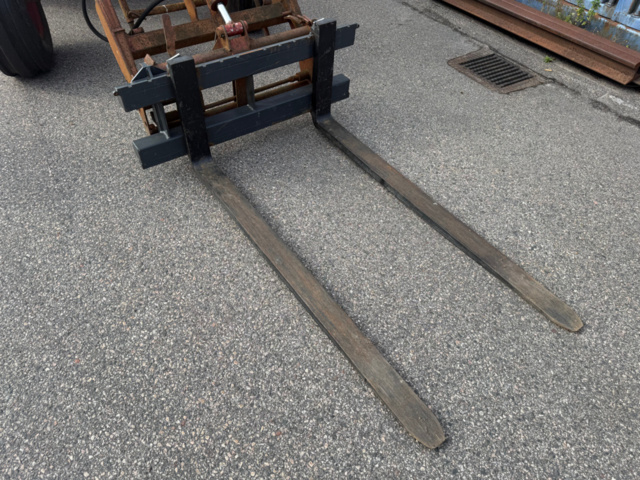1571825-26 Traktor VOLVO-BM T 500 H -1977