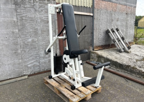 Triceps machine - Technogym Triceps Press