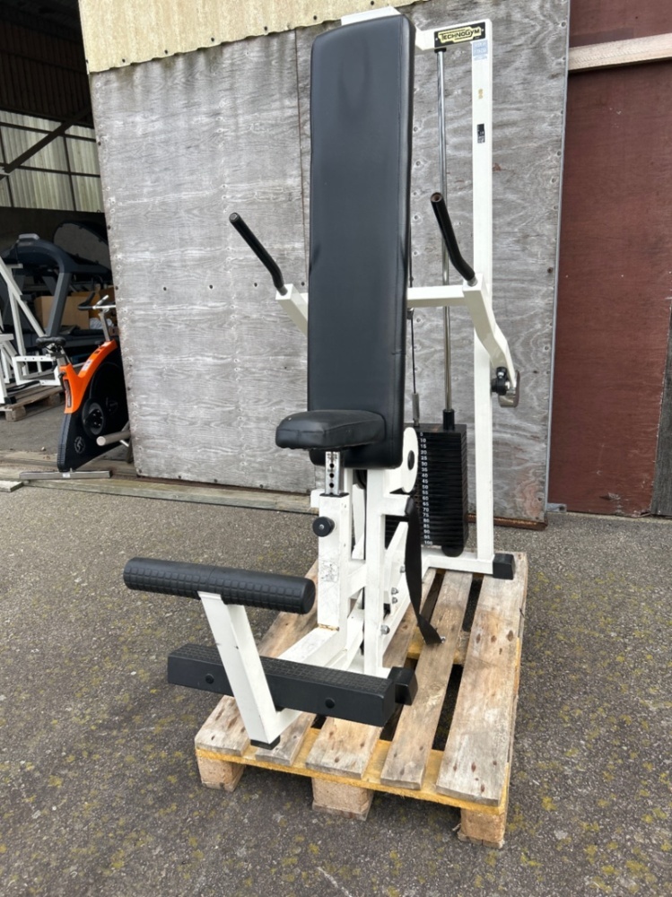 1486374-2 Triceps machine - Technogym Triceps Press
