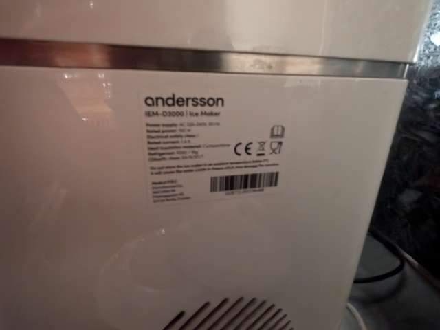 1320541-15 Porcelain, glass, ice maker, etc.
