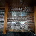 1320541-12 Porcelain, glass, ice maker, etc.