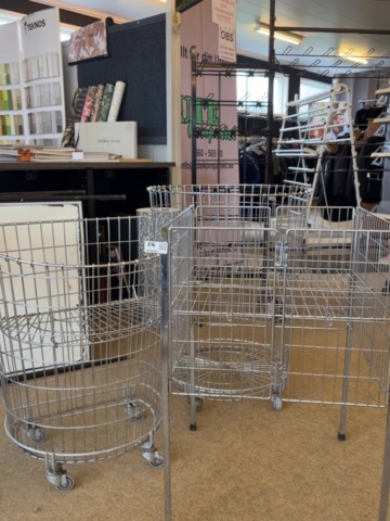 1529985-1 Wire baskets 3 pcs