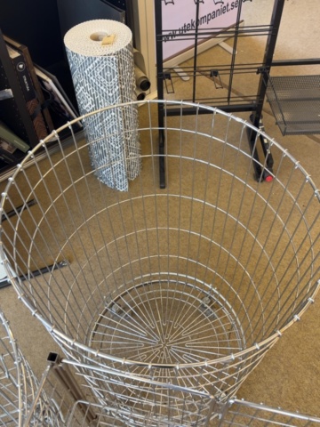 1529985-4 Wire baskets 3 pcs