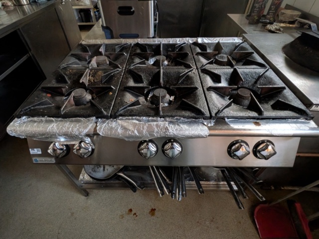 1320543-2 Gas stove Mareno