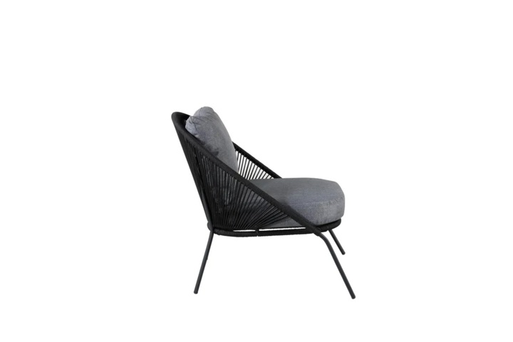 1570107-4 Loungefåtölj svart