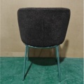 1570039-3 Matstol i ljus bouclé med rundad sits och rygg 4st
