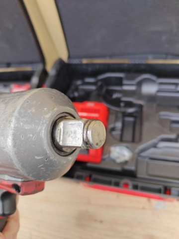 1484508-5 Milwaukee screwdriver and nut driver