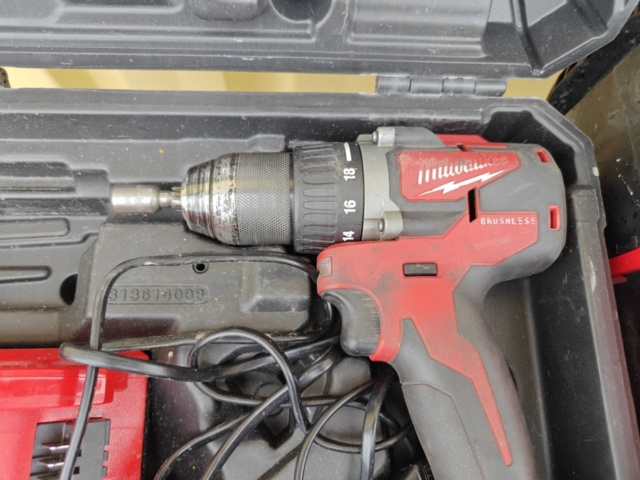 1484509-7 Milwaukee screwdriver and nut driver