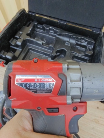 1484510-6 Milwaukee screwdriver, nutrunner and angle grinder