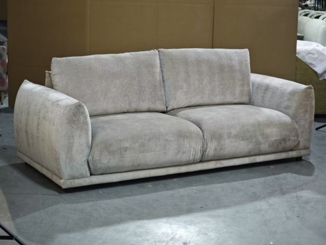 1570136-1 Sammets 3-sits soffa