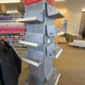 1530012-3 Display stand - Well