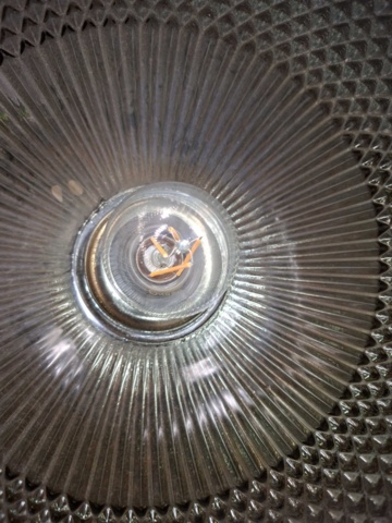1570588-9 2 st pendellampor