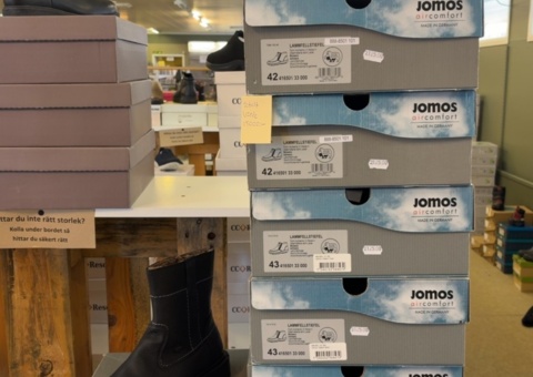 Samling med kängor - JOMOS