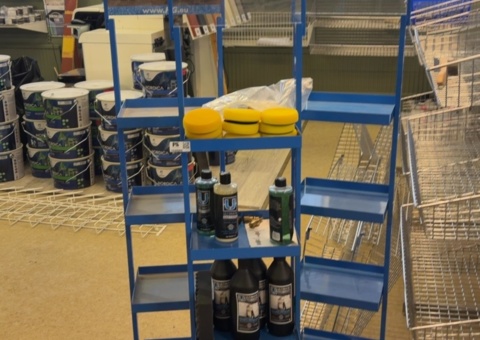 Displayställ 3 st och bilvårdstillbehör