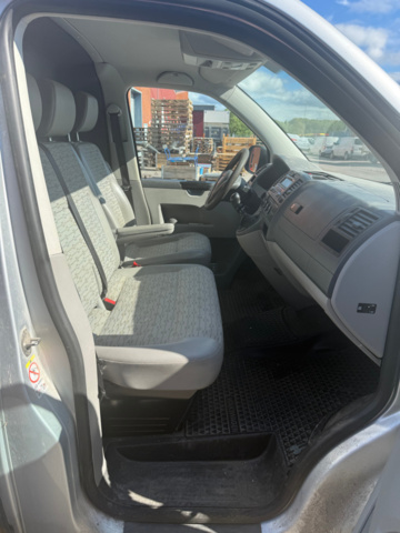 1571826-14 VW Transporter T28 2.0 TDI -2010