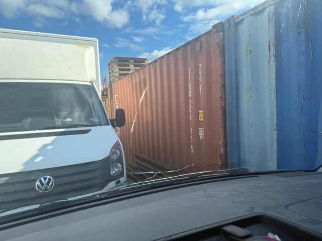 1571826-27 VW Transporter T28 2.0 TDI -2010