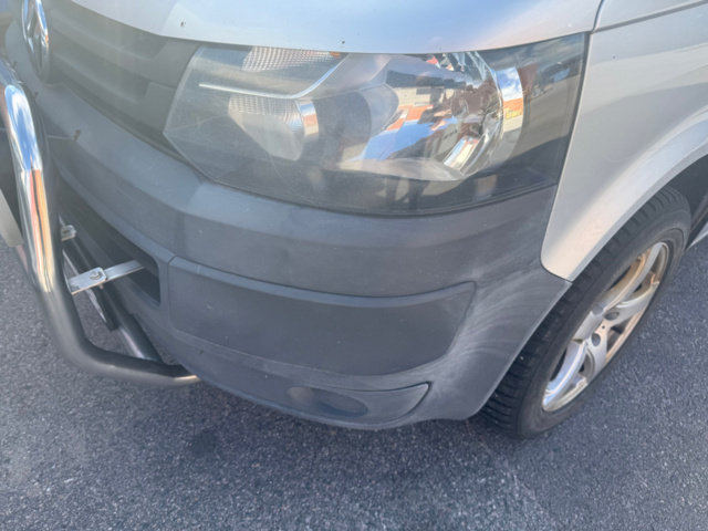 1571826-35 VW Transporter T28 2.0 TDI -2010