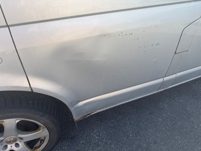 1571826-36 VW Transporter T28 2.0 TDI -2010