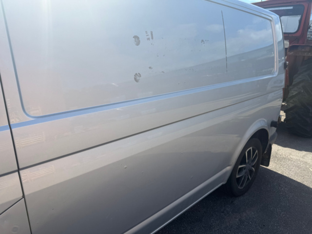 1571826-37 VW Transporter T28 2.0 TDI -2010