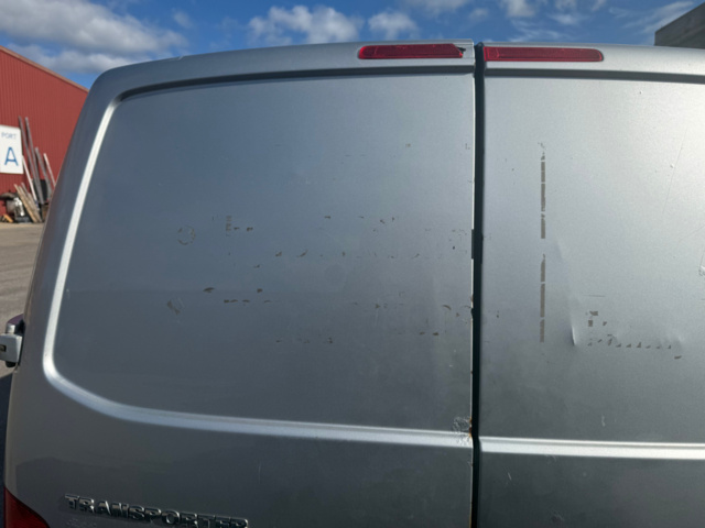 1571826-44 VW Transporter T28 2.0 TDI -2010
