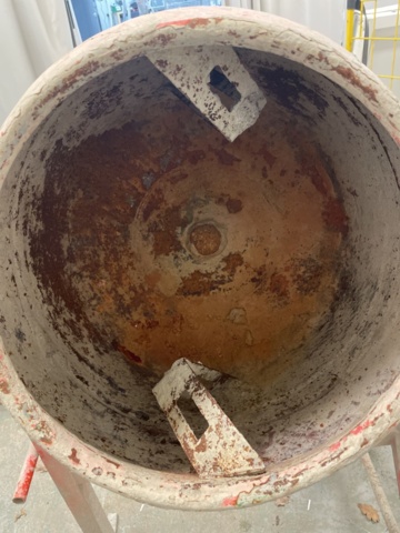 1572425-7 Atika betongblandare