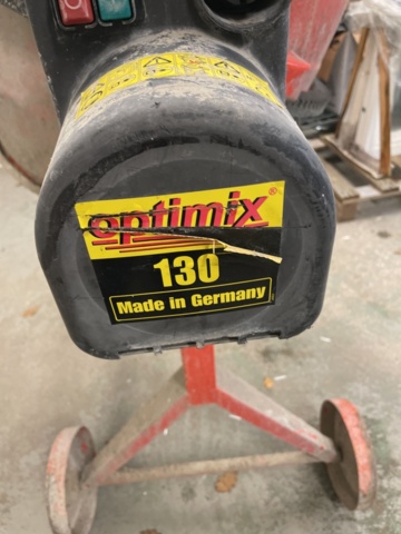 1572425-13 Atika betongblandare