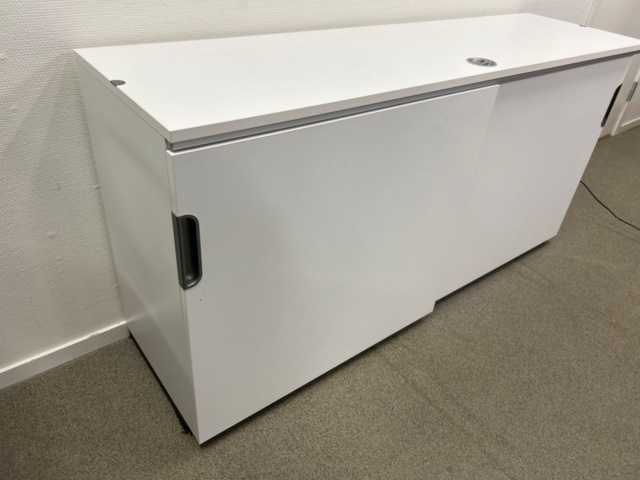 1546160-2 Office furniture 4 pieces
