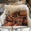 1500208-1 Blandad Metallskrot i kopparfärg