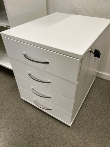 1546160-16 Office furniture 4 pieces