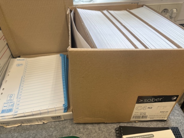 1546161-17 4 desks, mailboxes, whiteboards etc.