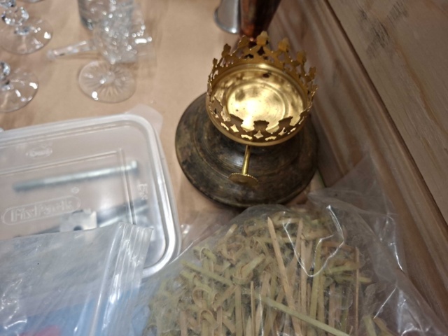 1570598-7 Engångsartiklar, kvittorullar, snappsglas m.m.