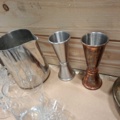 1570598-8 Engångsartiklar, kvittorullar, snappsglas m.m.