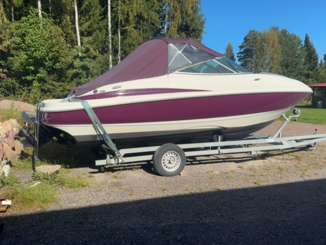 1458473-5 Maxum 2100 SC – 2001 – MerCruiser 4,3L V6 ink Båttrailer