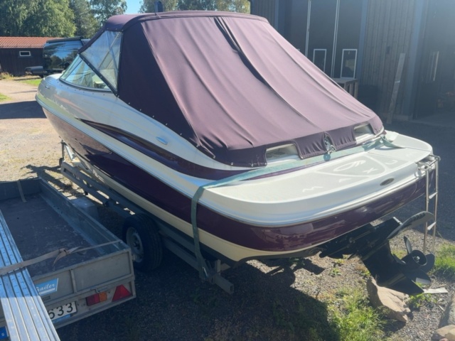 1458473-11 Maxum 2100 SC – 2001 – MerCruiser 4,3L V6 ink Båttrailer