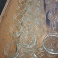 1570602-6 Sortiment med glas, brukar m.m.