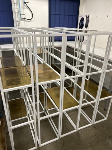 1546162-4 5 shelf sections with shelves in "brass"