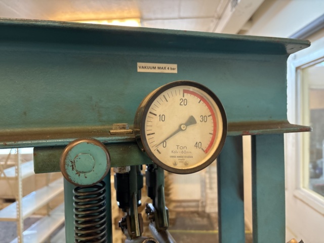 1511353-7 Hydraulpress 20 ton - Origo HP-20