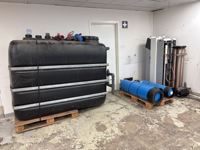 1511356-20 Water purification plant (Osmos) with tanks and filters - Veolia SIRION maxi / BerkeSOFT midi