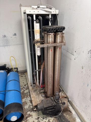 1511356-18 Water purification plant (Osmos) with tanks and filters - Veolia SIRION maxi / BerkeSOFT midi