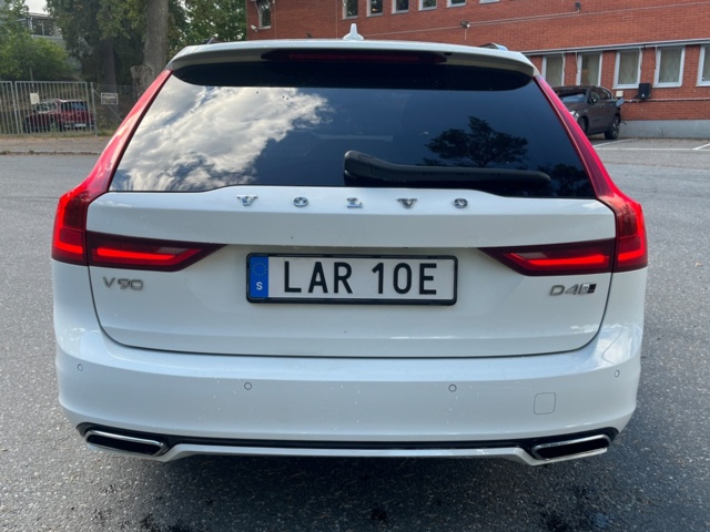 1572429-5 Volvo V90 D4 AWD Geartronic, 190hp, 2020