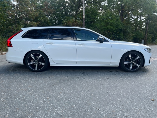 1572429-7 Volvo V90 D4 AWD Geartronic, 190hp, 2020