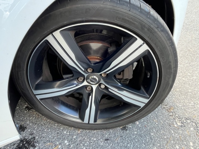 1572429-23 Volvo V90 D4 AWD Geartronic, 190hp, 2020