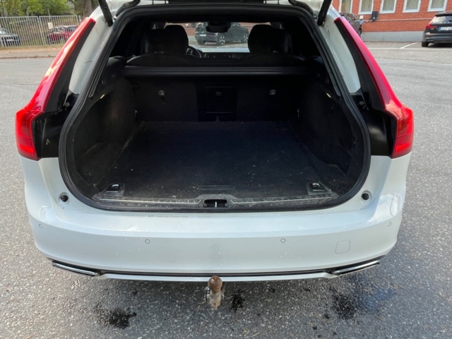 1572429-25 Volvo V90 D4 AWD Geartronic, 190hp, 2020