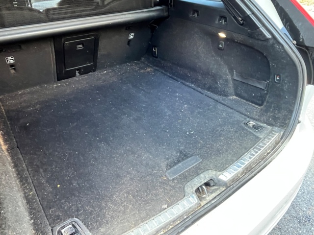 1572429-27 Volvo V90 D4 AWD Geartronic, 190hp, 2020