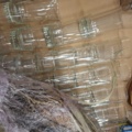 1570613-10 Glas, plastglas, burkar m.m.