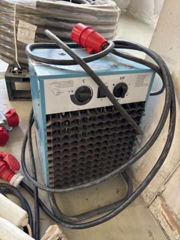 1511361-2 Workshop equipment - construction fan, hose, couplings and power strips
